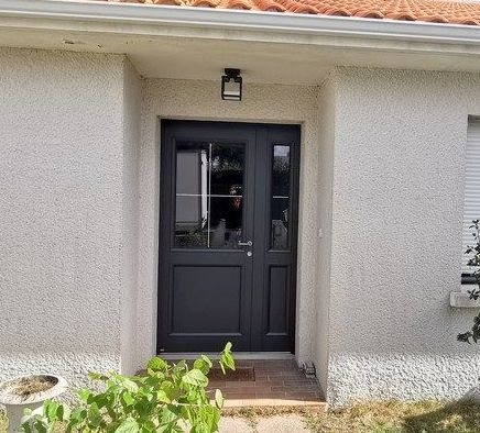 Porte d’entrée PVC